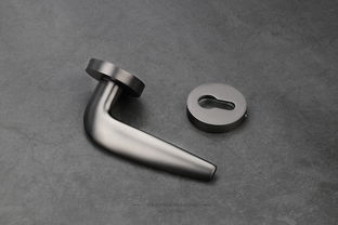 五金產(chǎn)品拍攝技巧 如何專業(yè)呈現(xiàn)拉手、門鎖與鎖具的五金細(xì)節(jié)